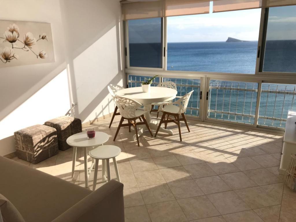 Los Fernandos, 1St Line Beachfront Poniente, 2 Bedroom Apartment Ocean Terrace Benidorm Exteriör bild