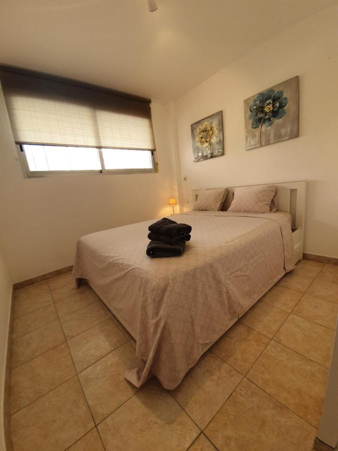 Los Fernandos, 1St Line Beachfront Poniente, 2 Bedroom Apartment Ocean Terrace Benidorm Exteriör bild